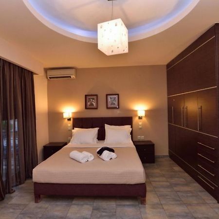 Gonis Suites Paleochora Exterior foto