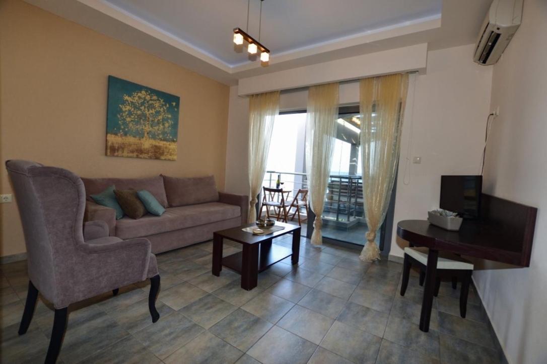 Gonis Suites Paleochora Exterior foto