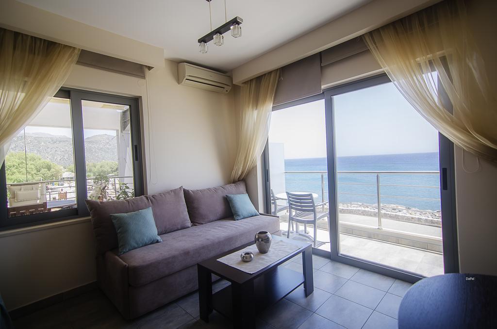 Gonis Suites Paleochora Exterior foto