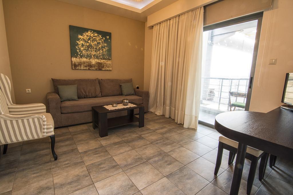 Gonis Suites Paleochora Exterior foto
