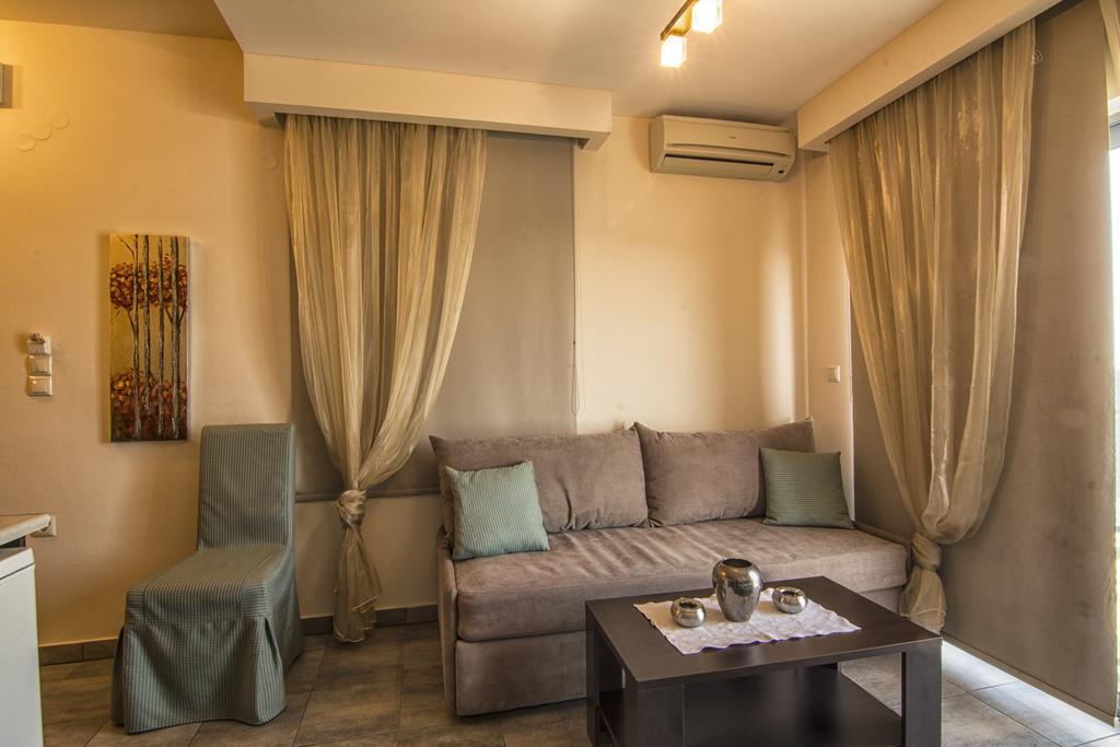 Gonis Suites Paleochora Exterior foto