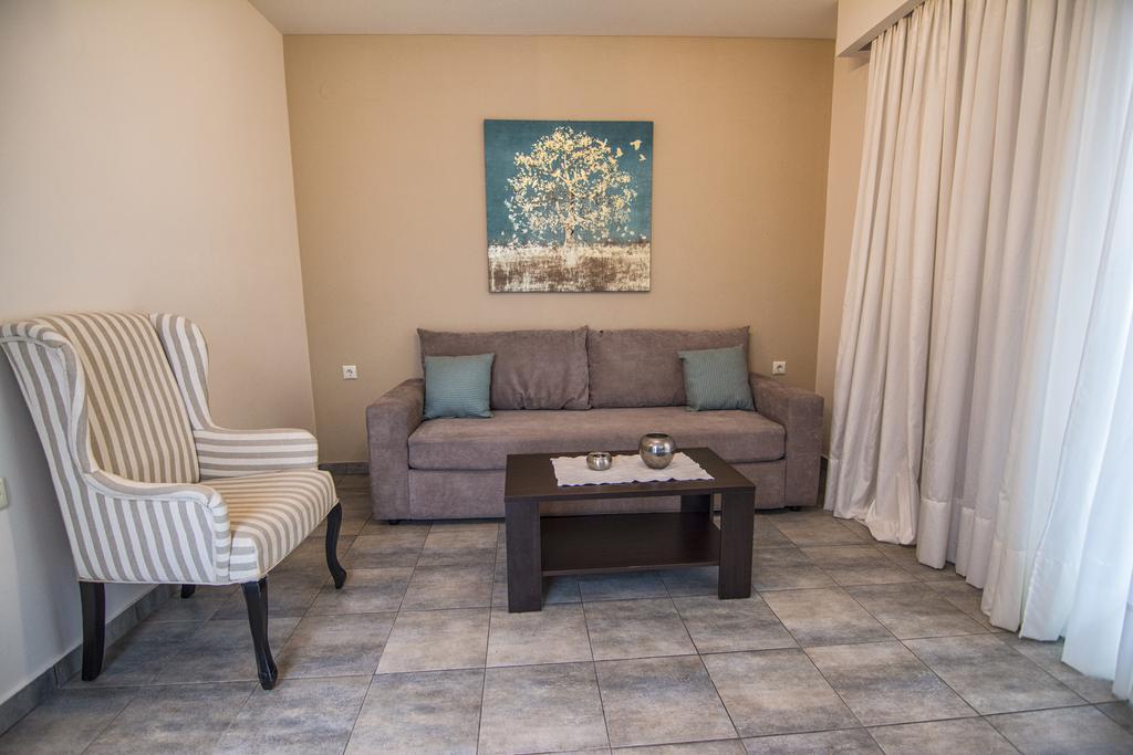 Gonis Suites Paleochora Exterior foto